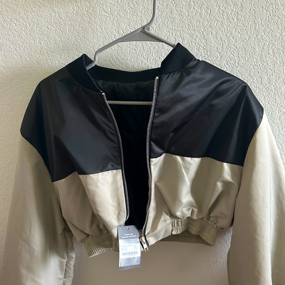 Storets black and gray cropped jacket, size S/M